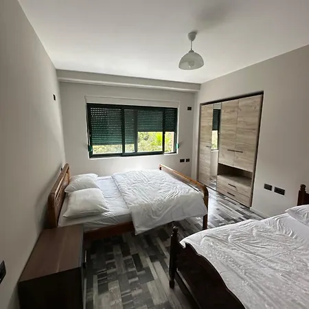 公寓 Piazza Center 地拉那