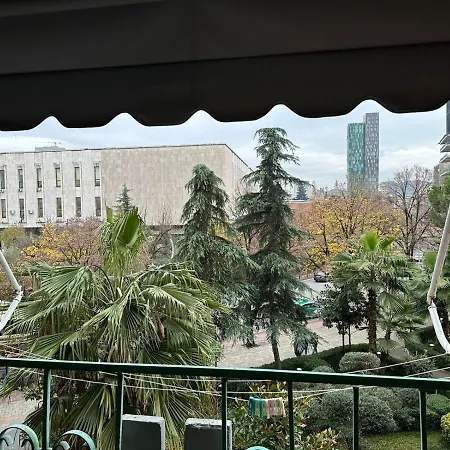 Piazza Center アパート *