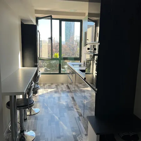 Piazza Center Lägenhet Tirana