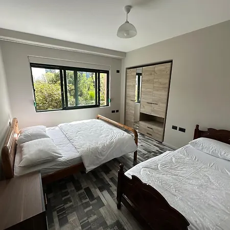 Piazza City Center Apartment *