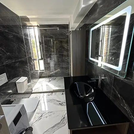 Piazza City Center Apartment